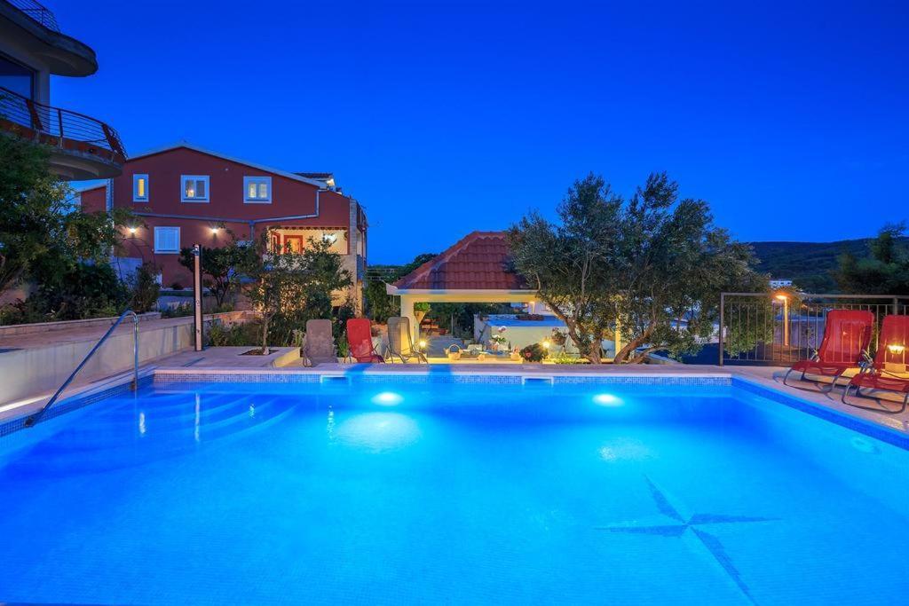 Apartment Zeljana Слатине Екстер'єр фото