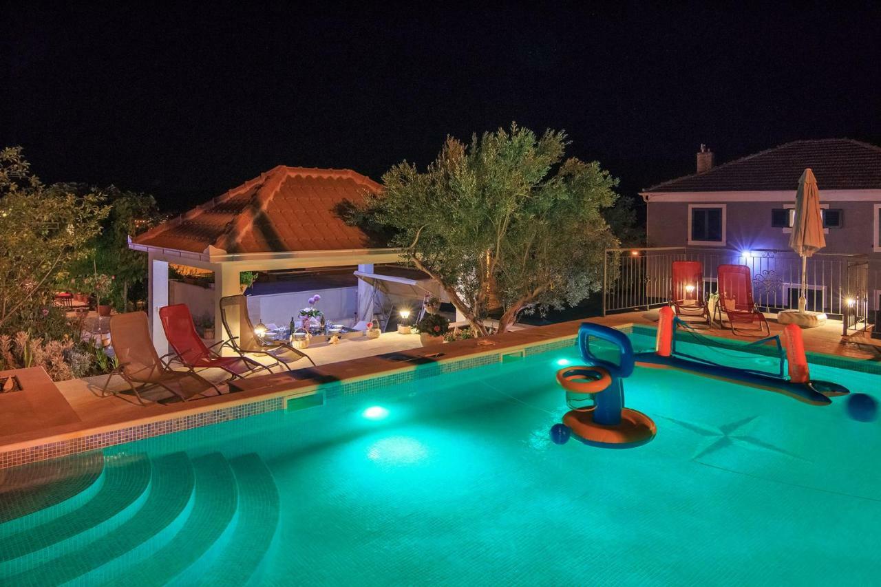 Apartment Zeljana Слатине Екстер'єр фото